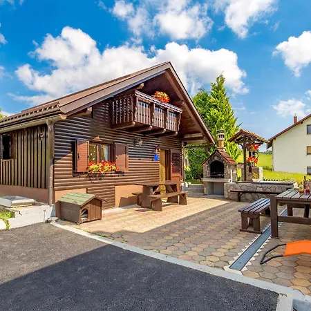 Lovely In With Wifi Ferienhaus